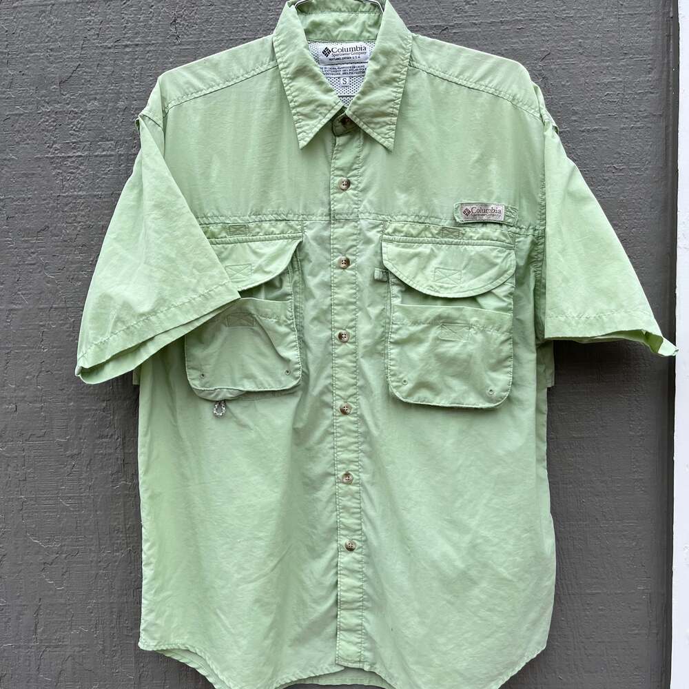 Columbia Performance Fishing Gear Green Button Down